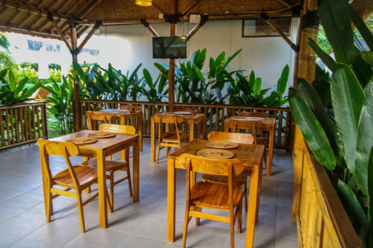 Cozy Lombok Resort 3*